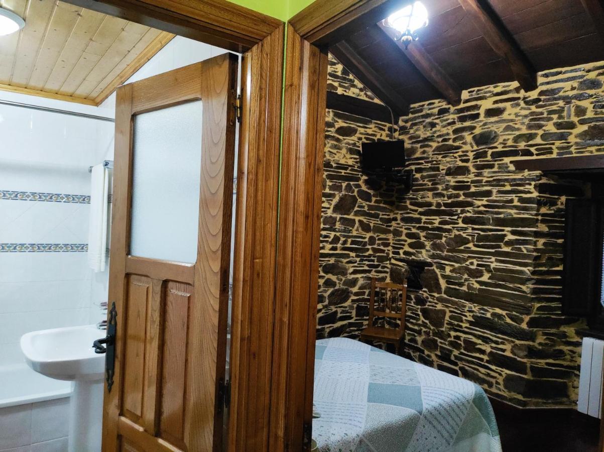 Casa Freixe Apartamentos Rurales Santa Eulalia de Oscos Esterno foto