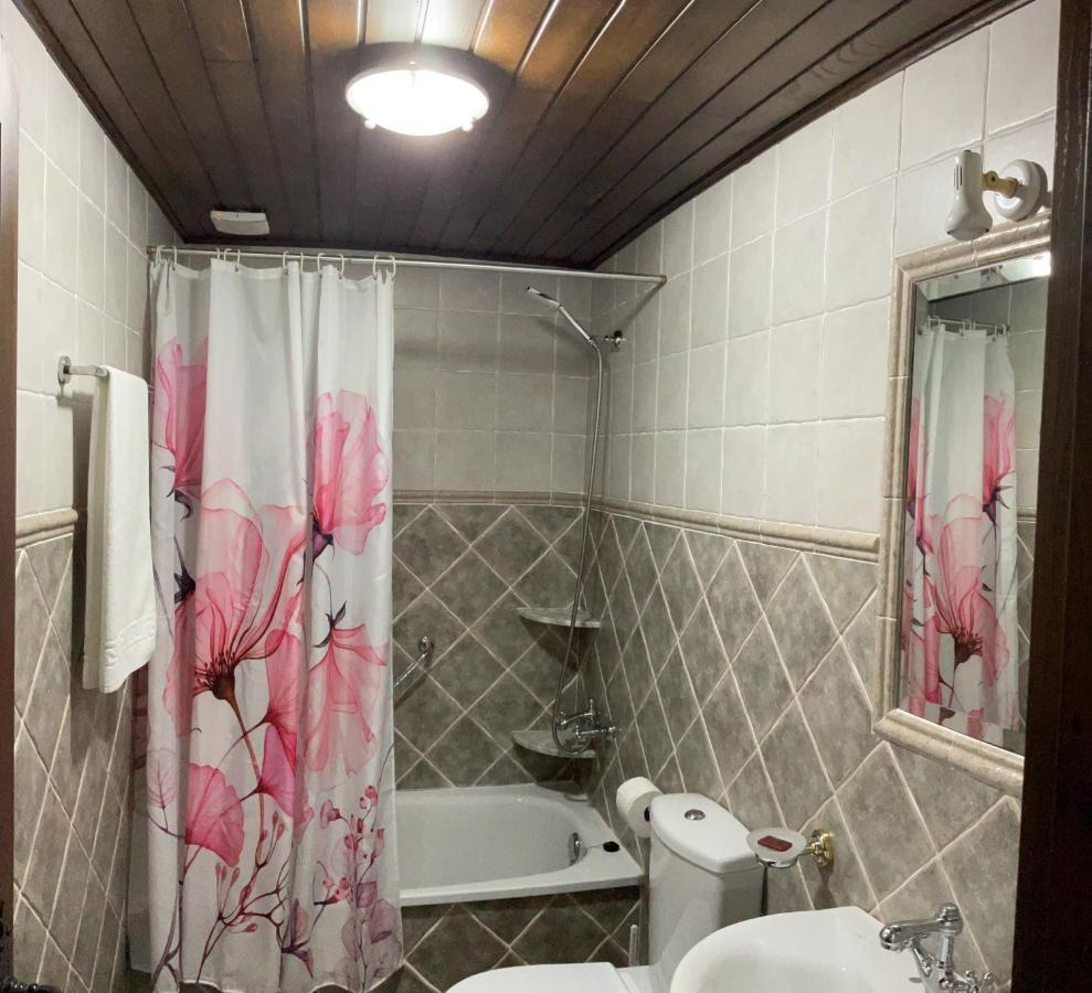 Casa Freixe Apartamentos Rurales Santa Eulalia de Oscos Esterno foto