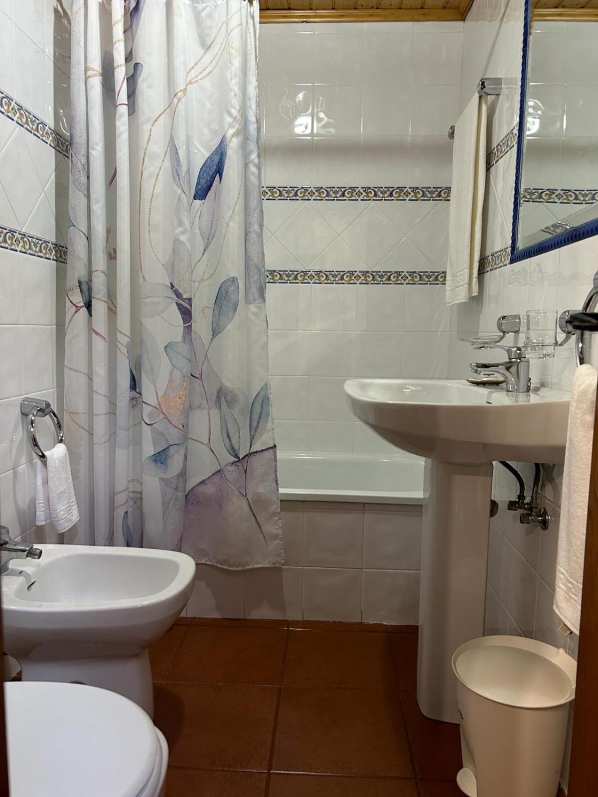 Casa Freixe Apartamentos Rurales Santa Eulalia de Oscos Esterno foto